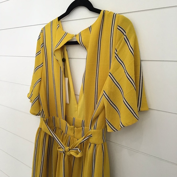 SOCIALITE Striped Wrap Jumpsuit L - Picture 8 of 8